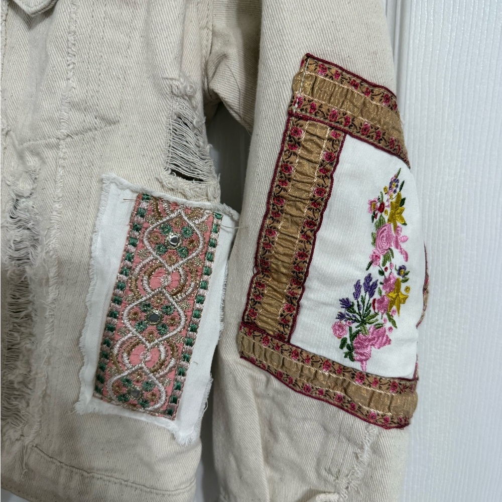 Pol Patchwork Distressed Denim Jacket Cream Size … - image 4